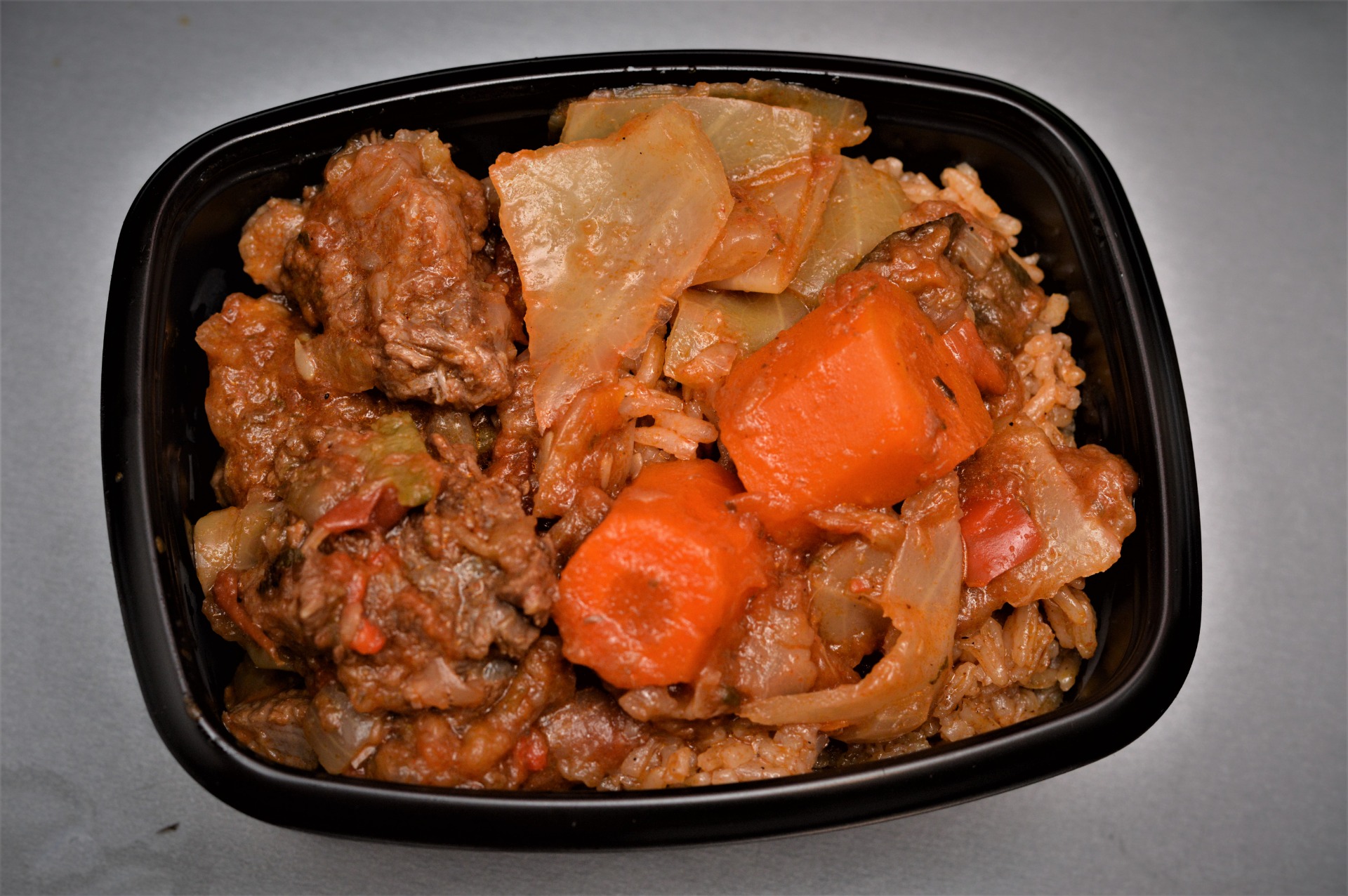 Sandra Cuisine des plats Africains Thiéboudiène au boeuf